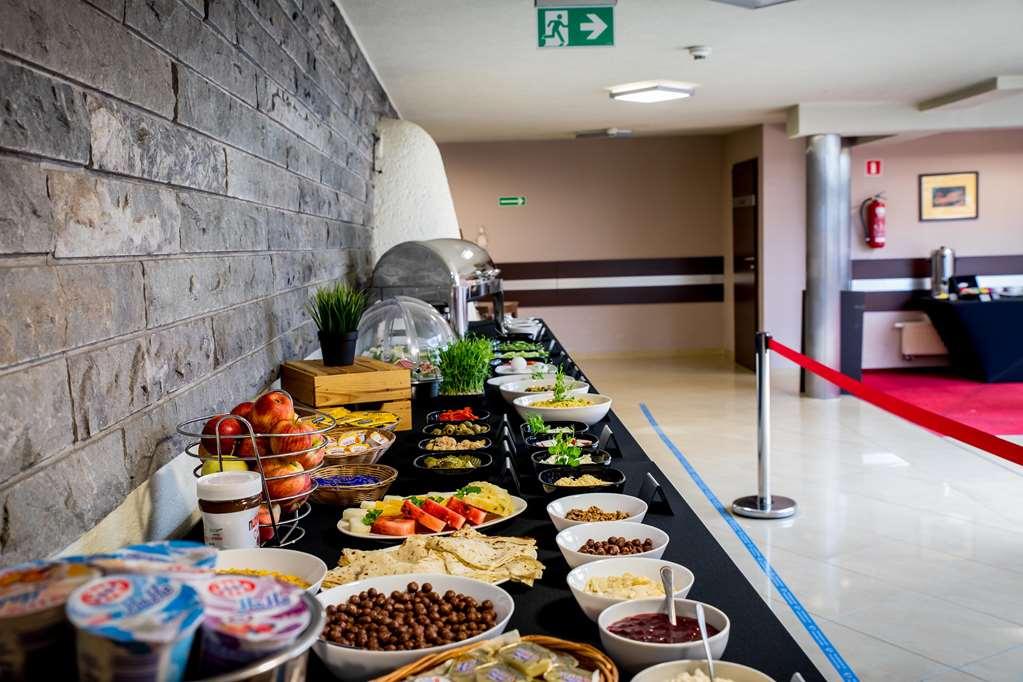 Hotel Diament Spodek Katowice Restaurant photo