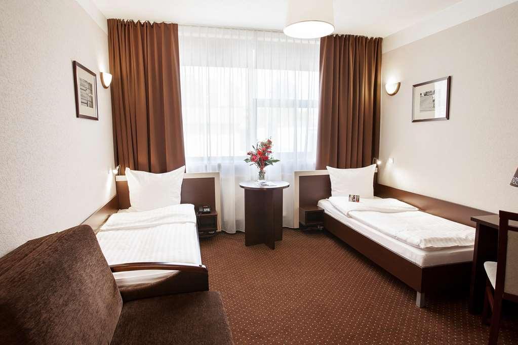 Hotel Diament Spodek Katowice Room photo